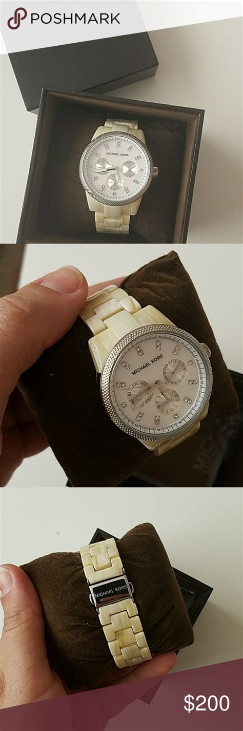 Michael Kors watch size adjustment